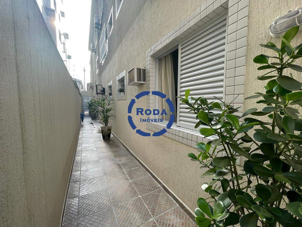 Casa à venda no Embaré: 