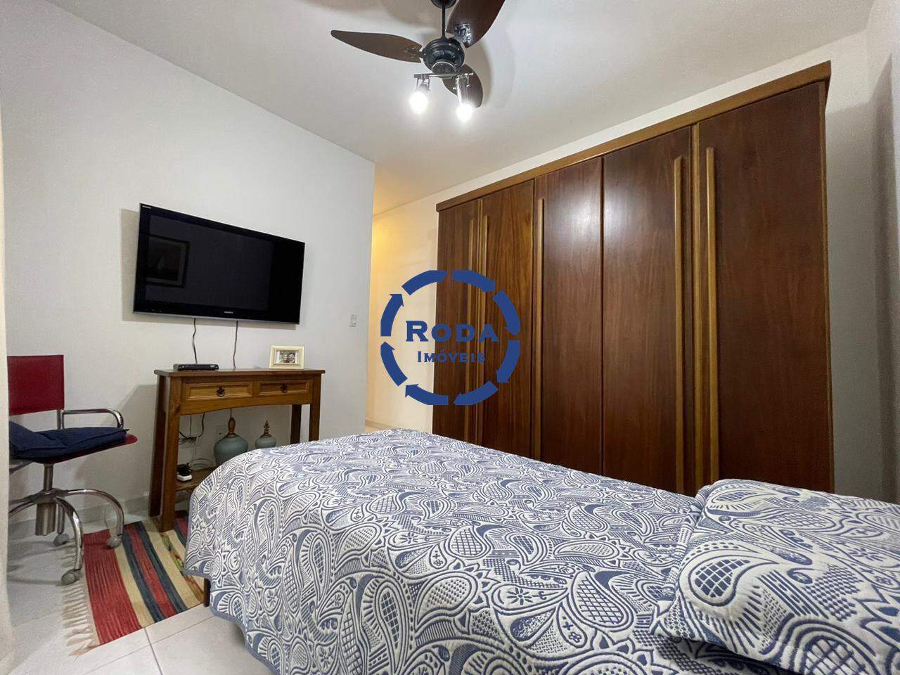 Casa à venda no Embaré: 