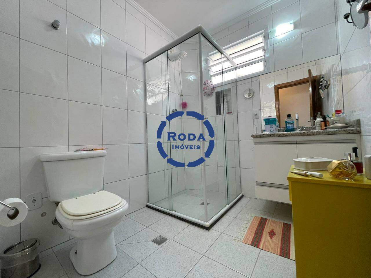 Casa à venda no Embaré: 