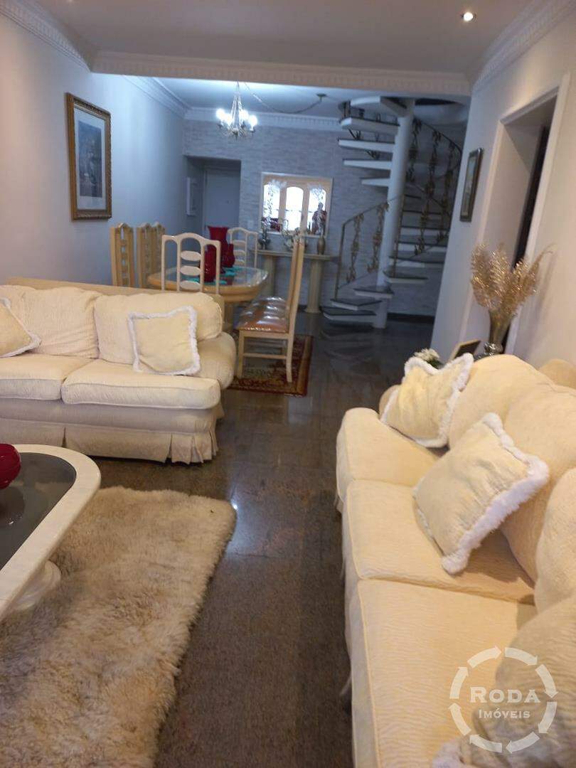 Cobertura à venda no Ponta da Praia: 