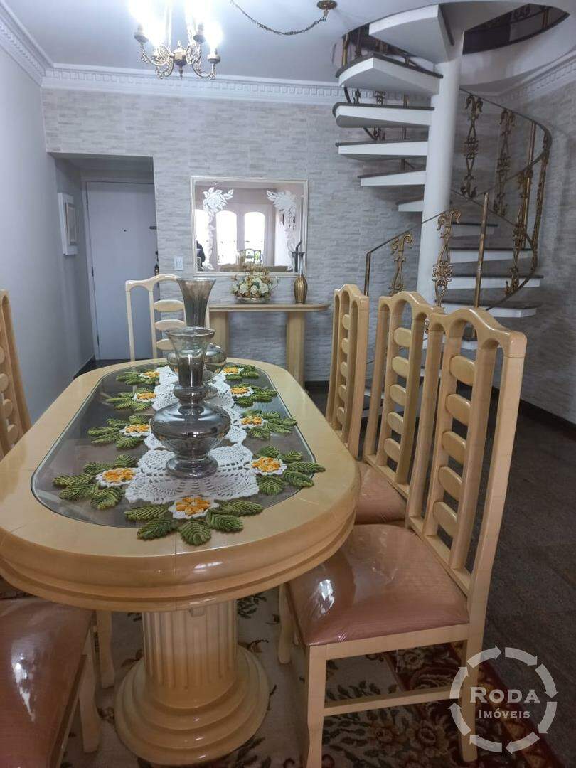 Cobertura à venda no Ponta da Praia: 