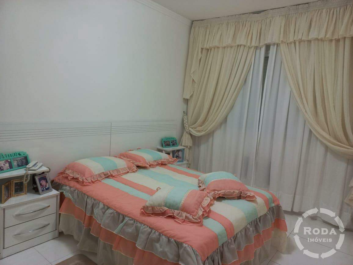 Cobertura à venda no Ponta da Praia: 