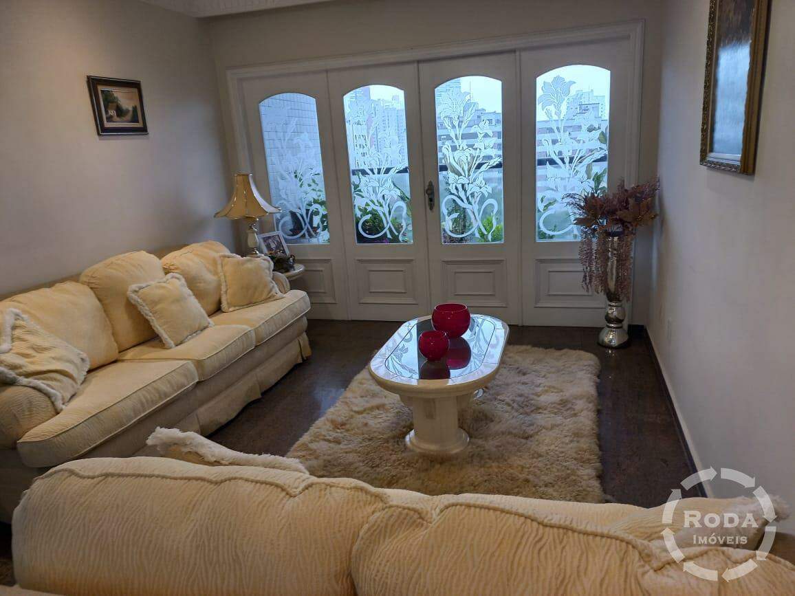 Cobertura à venda no Ponta da Praia: 