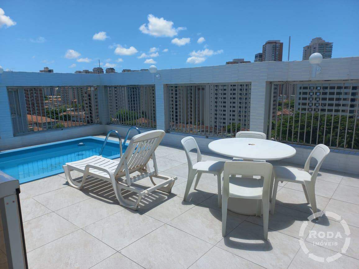 Cobertura à venda no Ponta da Praia: 