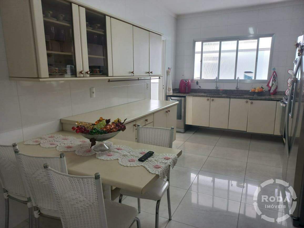 Cobertura à venda no Ponta da Praia: 