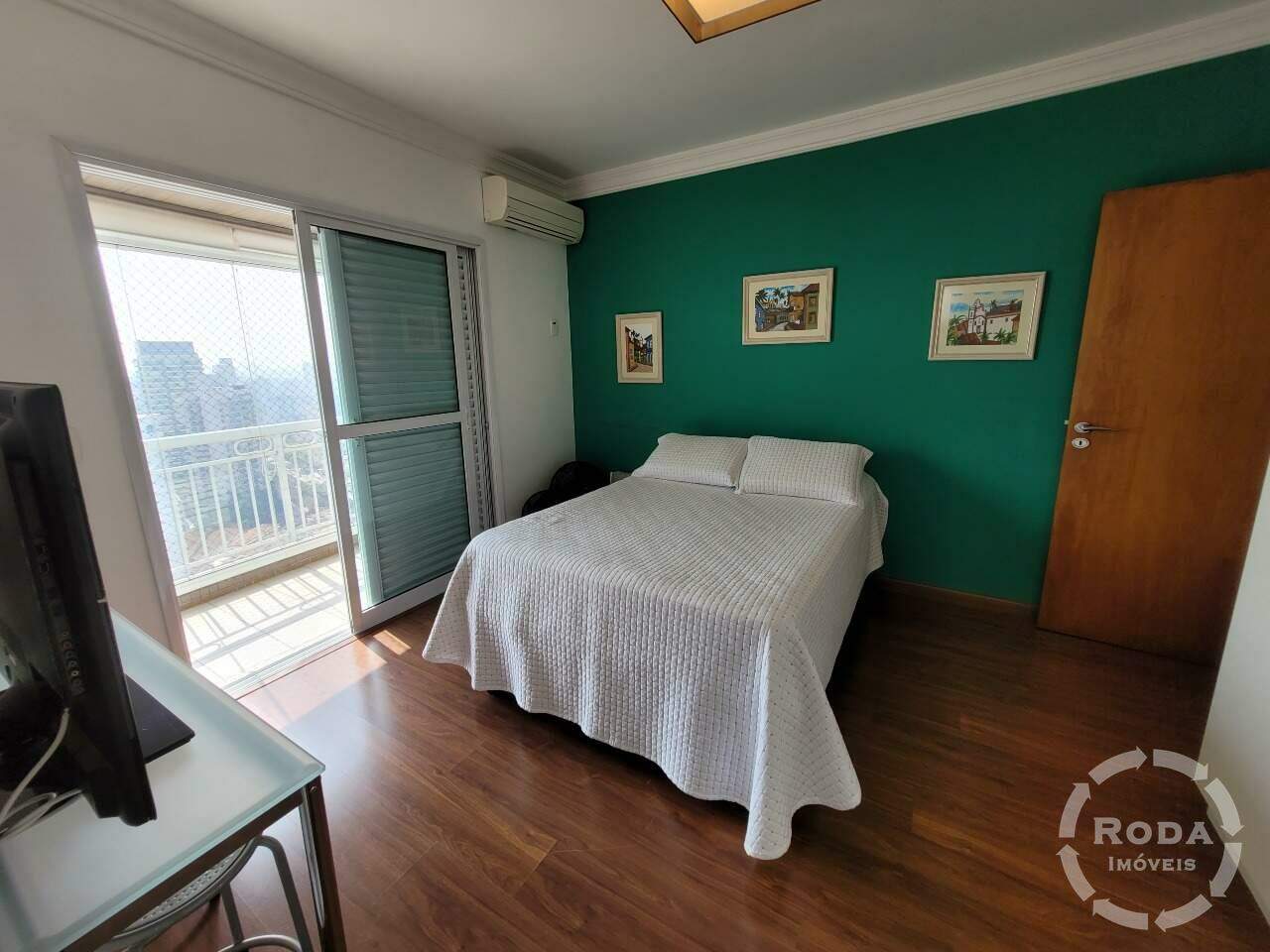Apartamento à venda no Ponta da Praia: 