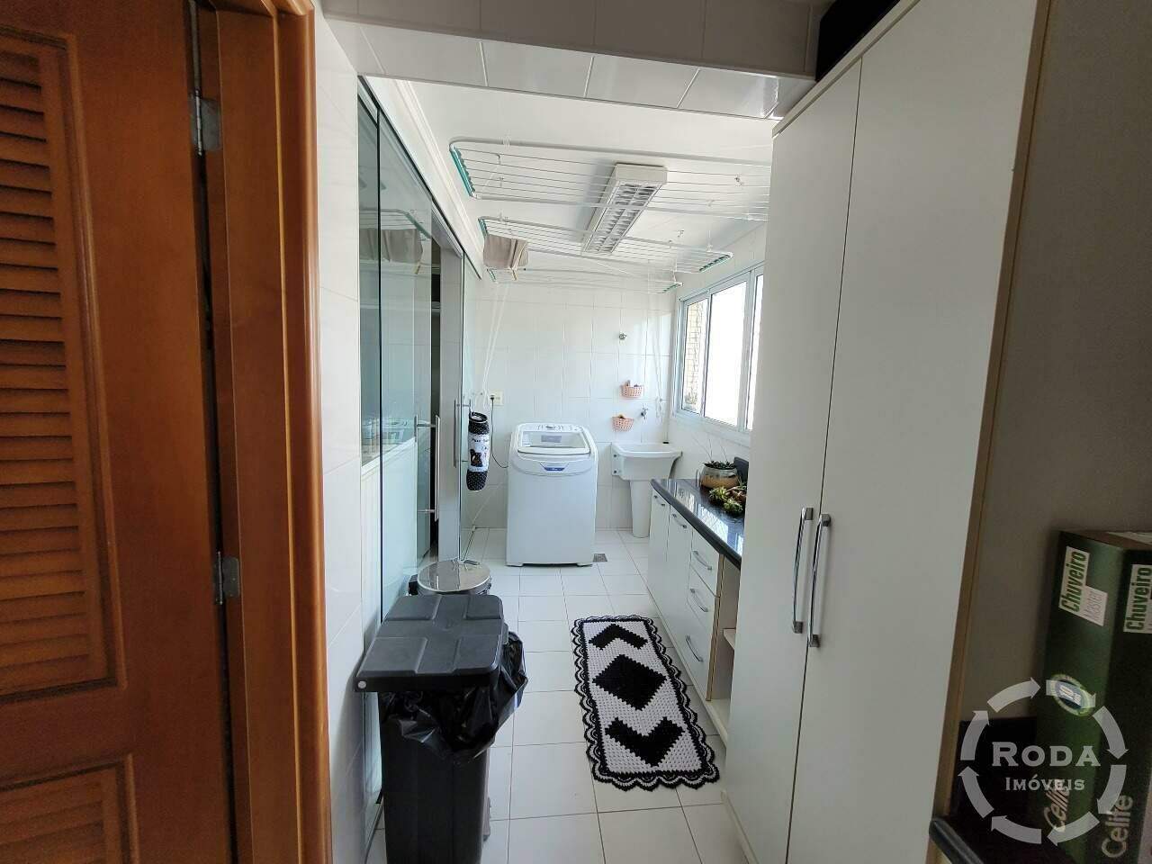 Apartamento à venda no Ponta da Praia: 