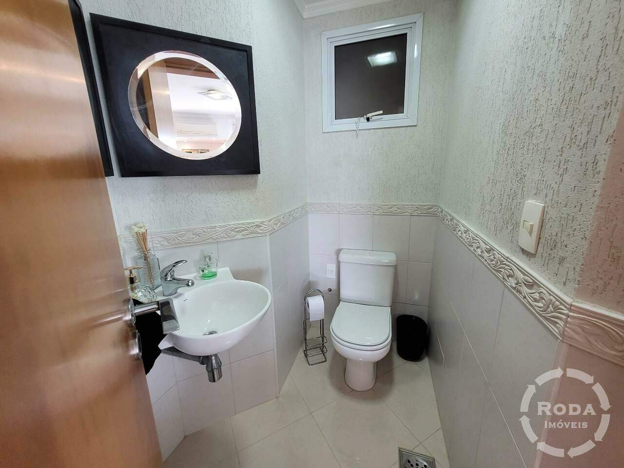 Apartamento à venda no Ponta da Praia: 