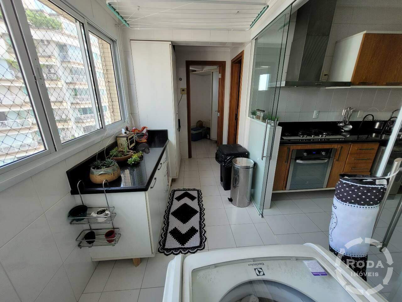 Apartamento à venda no Ponta da Praia: 
