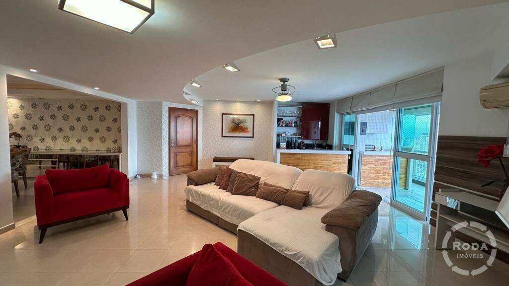 Apartamento à venda no Ponta da Praia: 