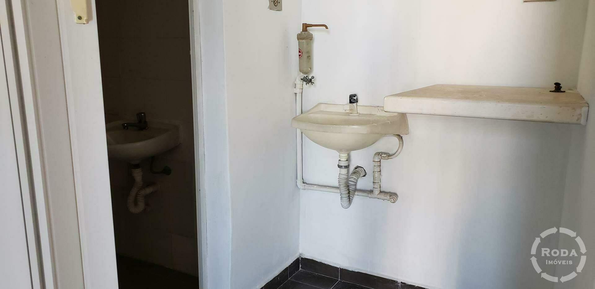 Conjunto Comercial para aluguel no Boqueirão: 