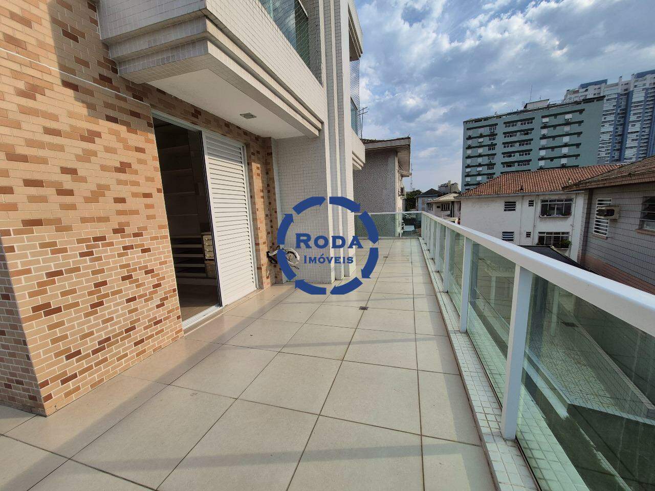 Apartamento Garden à venda no Ponta da Praia: 