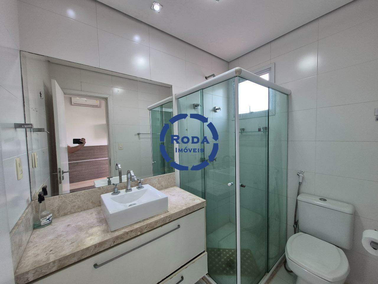 Apartamento Garden à venda no Ponta da Praia: 