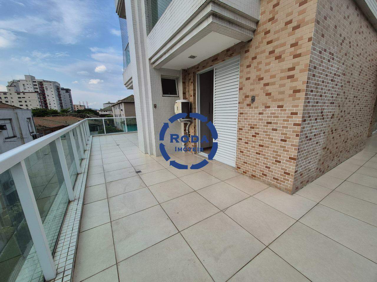 Apartamento Garden à venda no Ponta da Praia: 