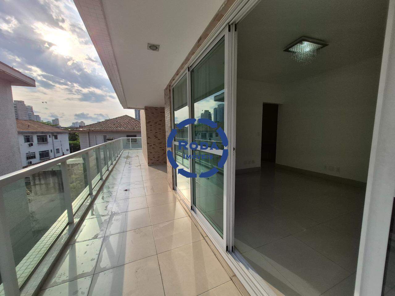 Apartamento Garden à venda no Ponta da Praia: 