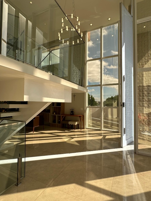 Casa para aluguel no Interlagos: 