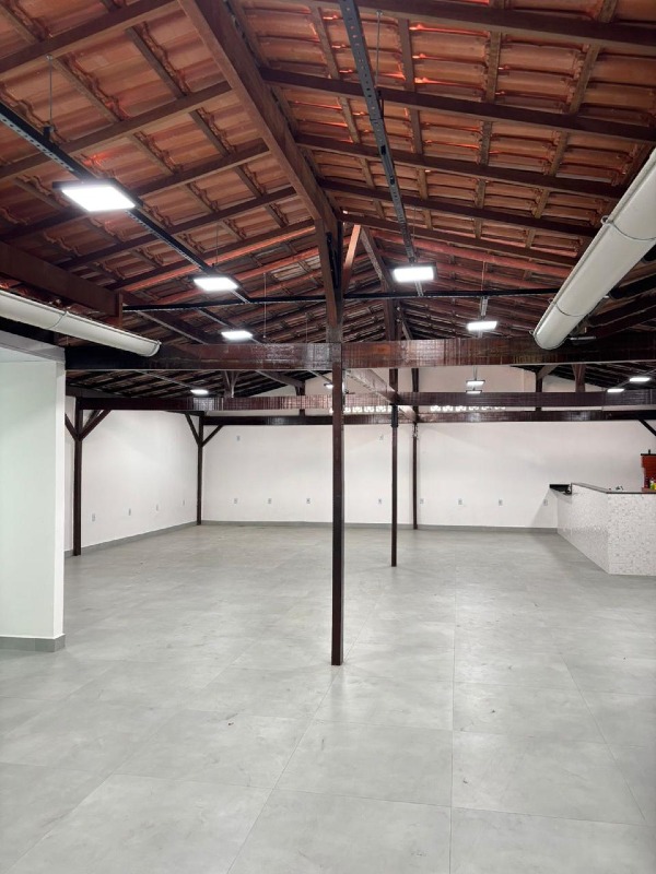 Loja para aluguel no Glória: 