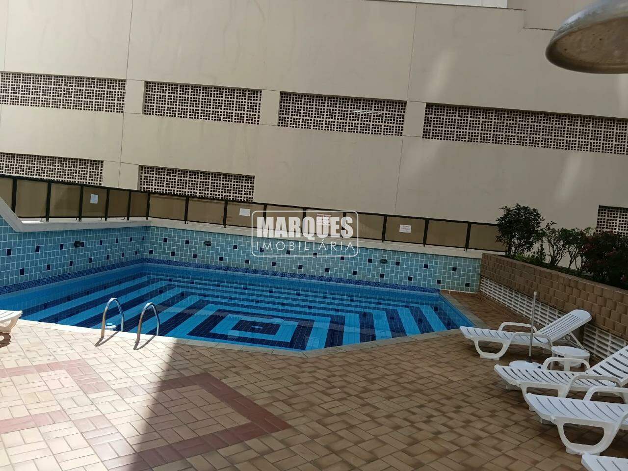 Apartamento para aluguel no Pitangueiras: 