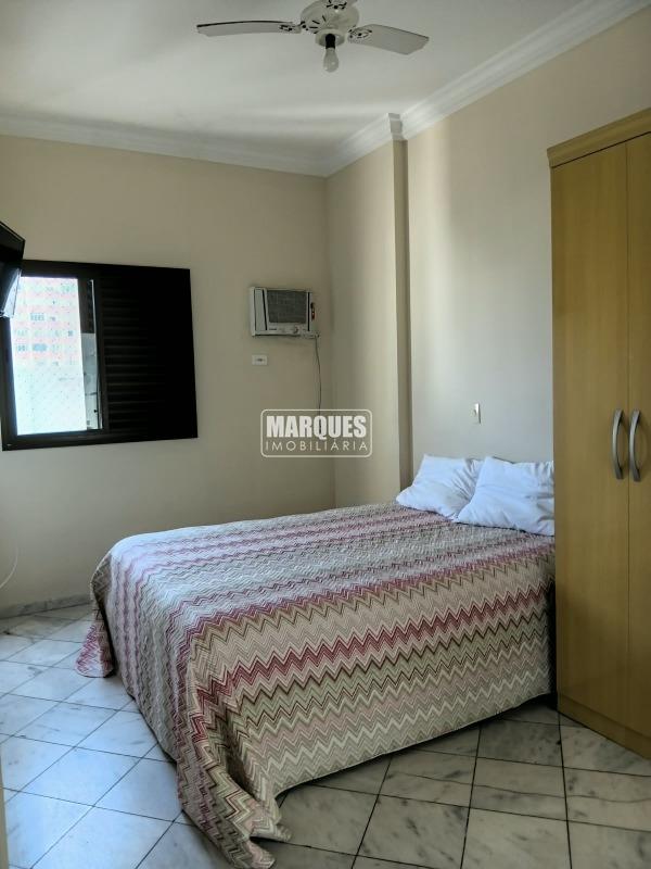Apartamento para aluguel no Pitangueiras: 