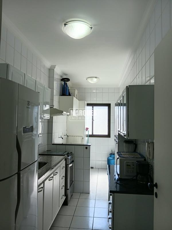 Apartamento para aluguel no Pitangueiras: 