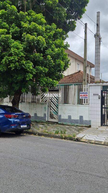 Casa para aluguel no Embaré: 