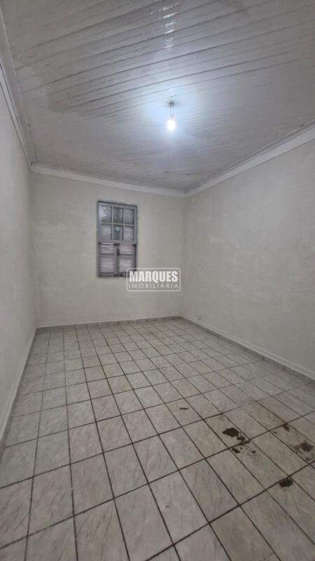 Casa para aluguel no Embaré: 