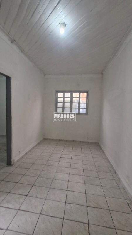 Casa para aluguel no Embaré: 
