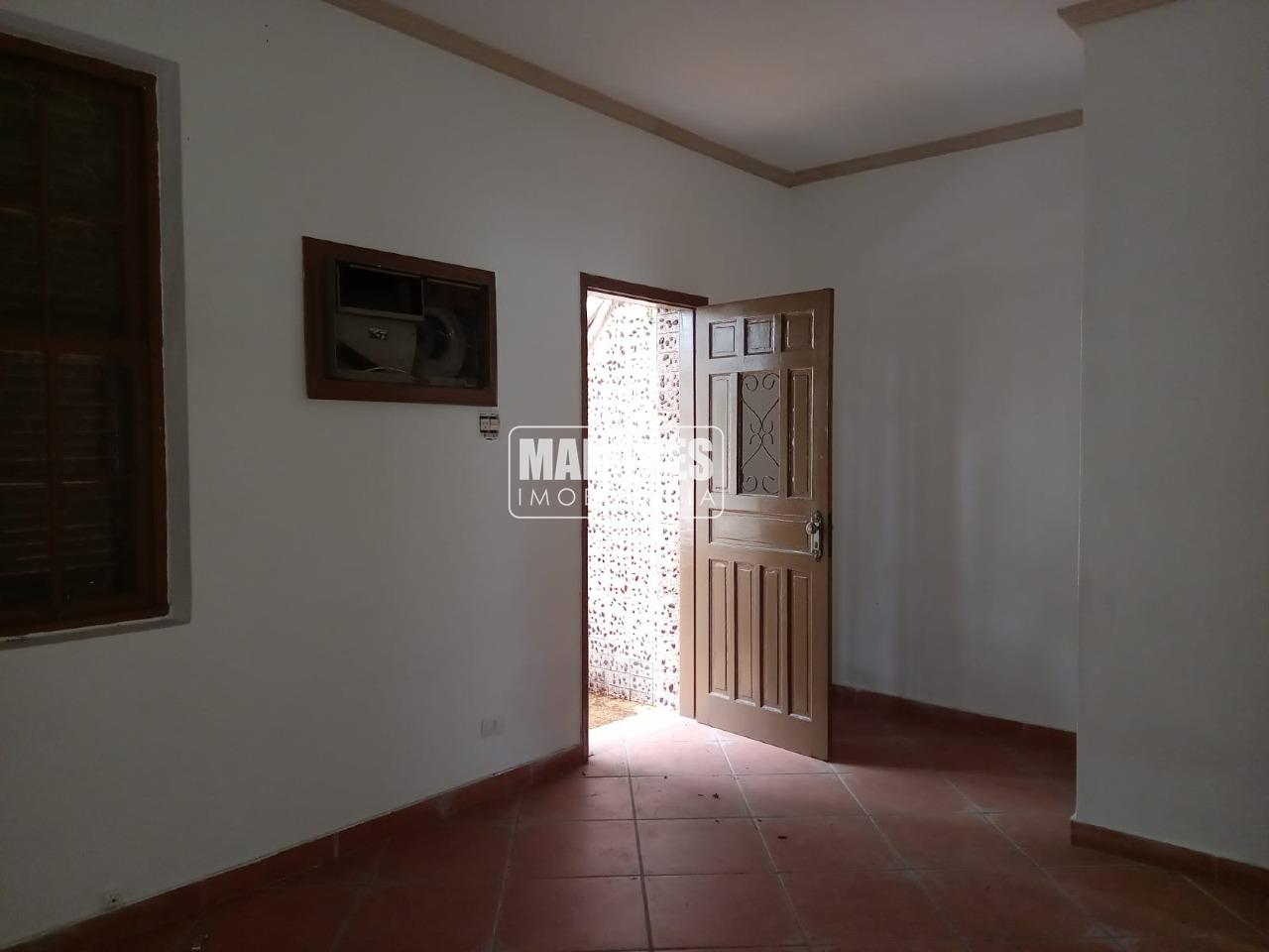 Casa para aluguel no Vila Mathias: 