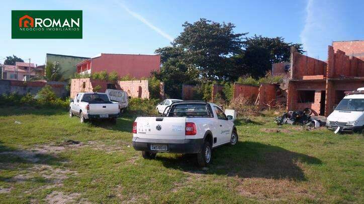 Terreno à venda no Praia do Siqueira: 