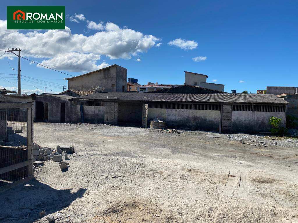 Terreno à venda no Reserva do Peró: 