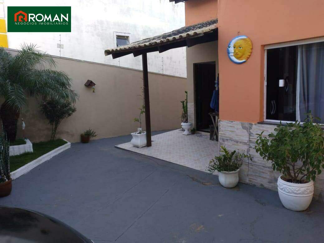 Casa à venda no Vinhateiro: 