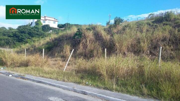 Terreno à venda no Peró: 