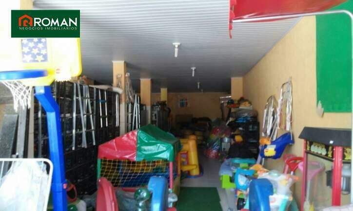 Loja à venda no Bosque do Peró: 