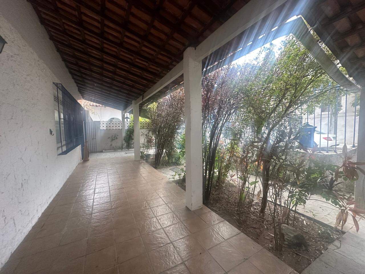 Casa à venda no Portinho: 