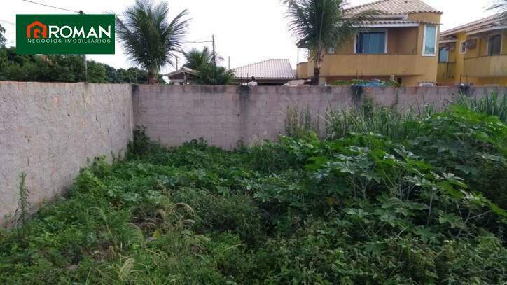 Terreno à venda no Vila do Peró: 