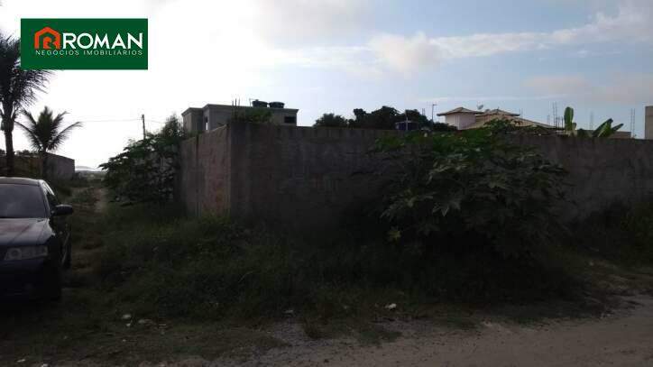 Terreno à venda no Vila do Peró: 