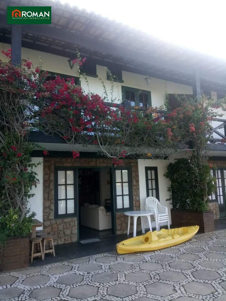 Casa em condomínio à venda no Ogiva: 