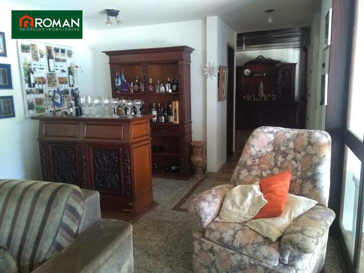 Casa à venda no Portinho: 