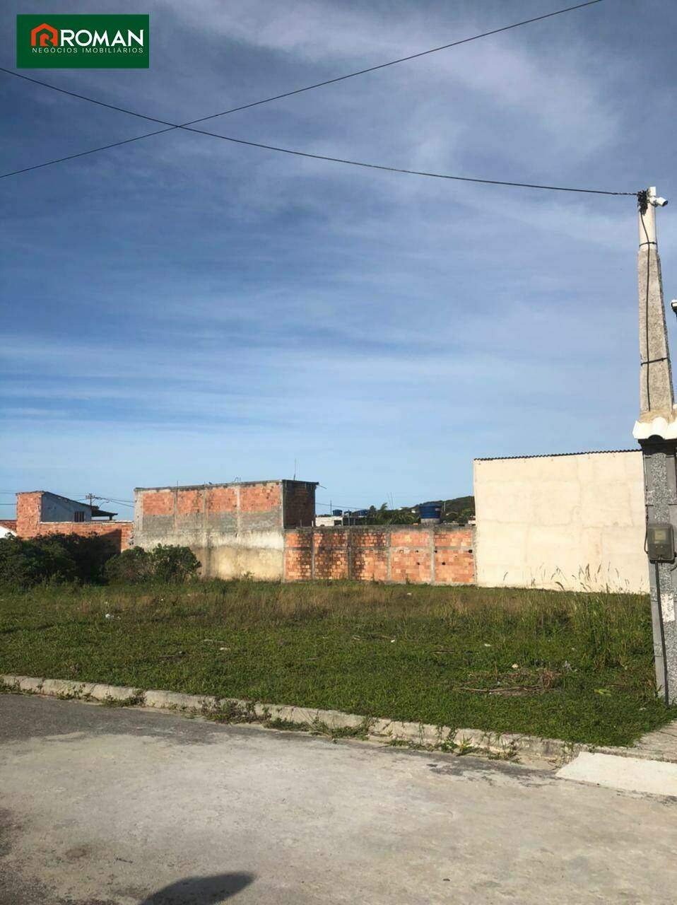 Terreno à venda no Colinas do Peró: 