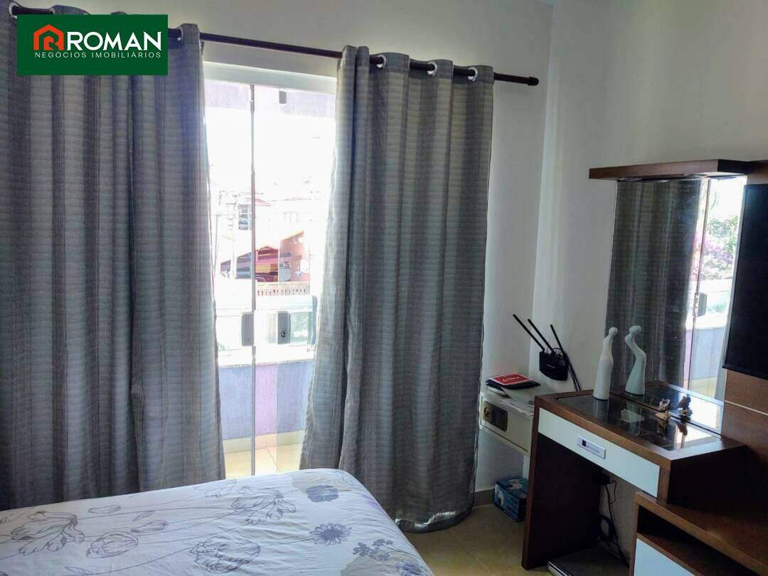 Casa à venda no Palmeiras: 