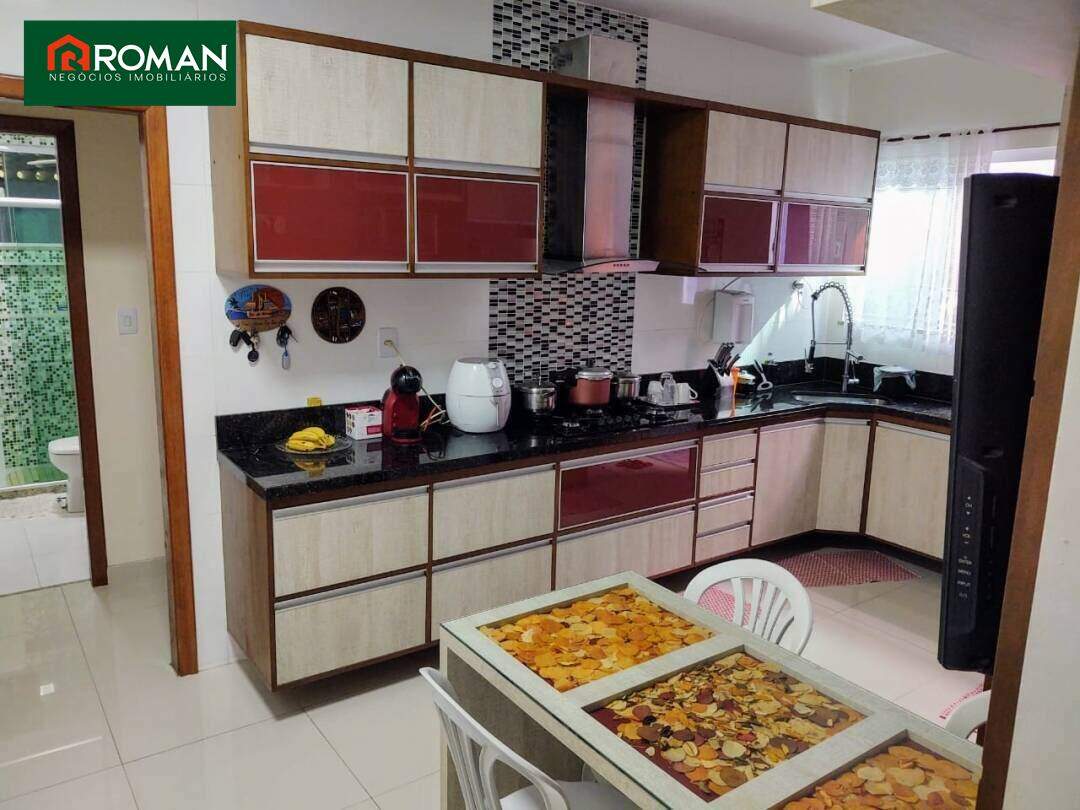 Casa à venda no Palmeiras: 