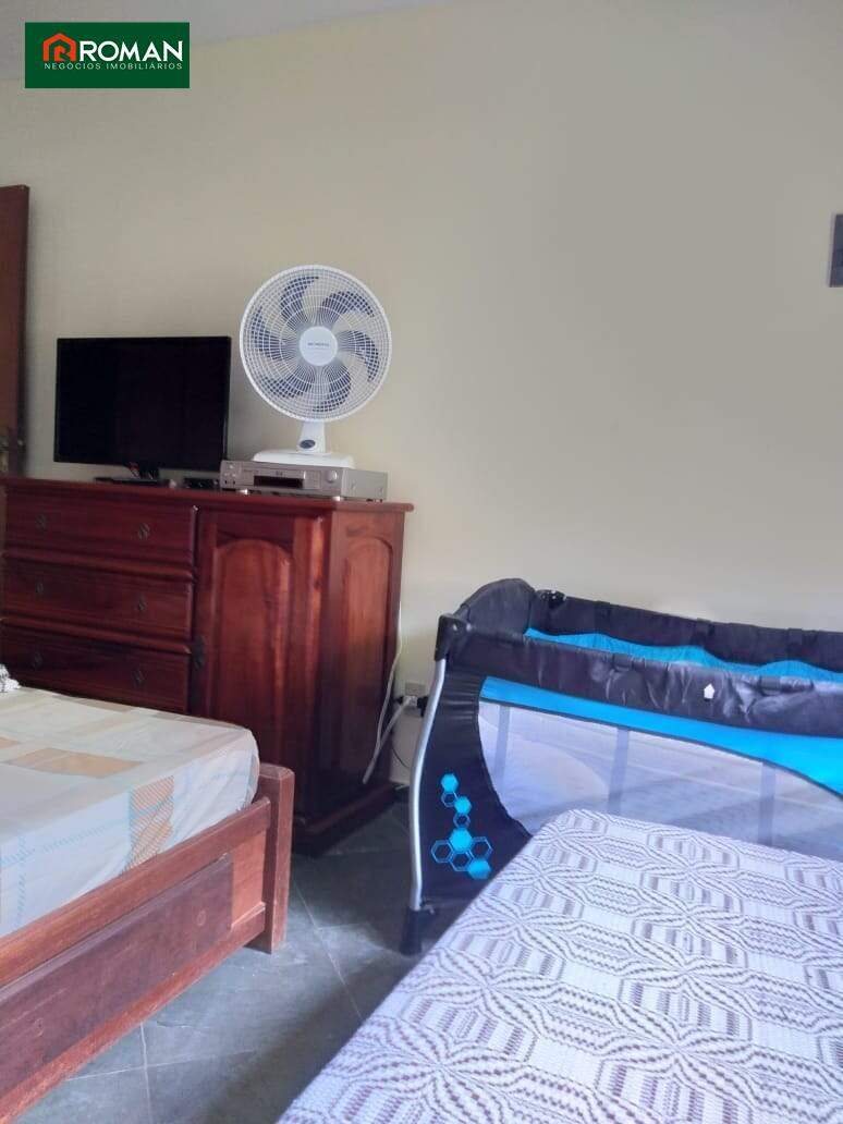 Apartamento à venda no Peró: 