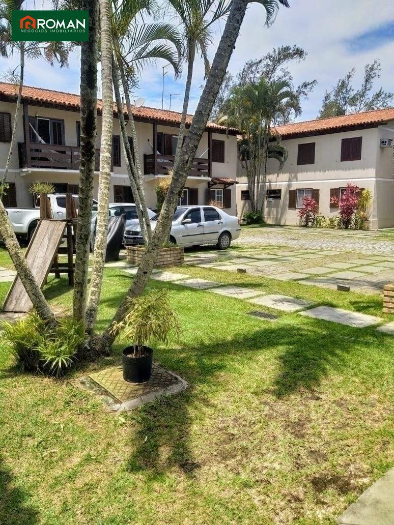 Apartamento à venda no Peró: 