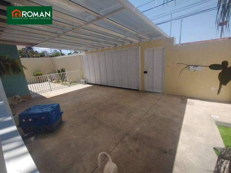 Casa à venda no Palmeiras: 