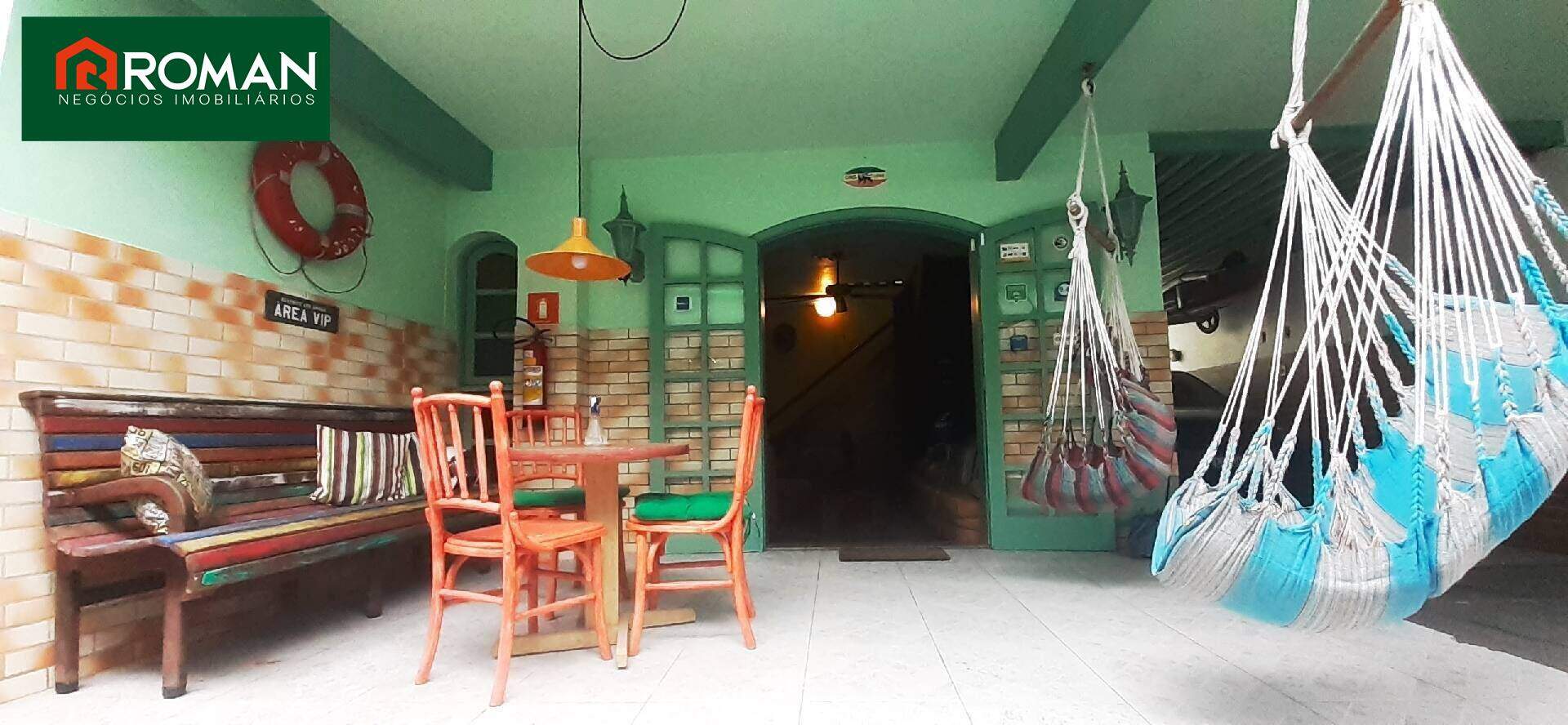 Casa à venda no Praia dos Anjos: 