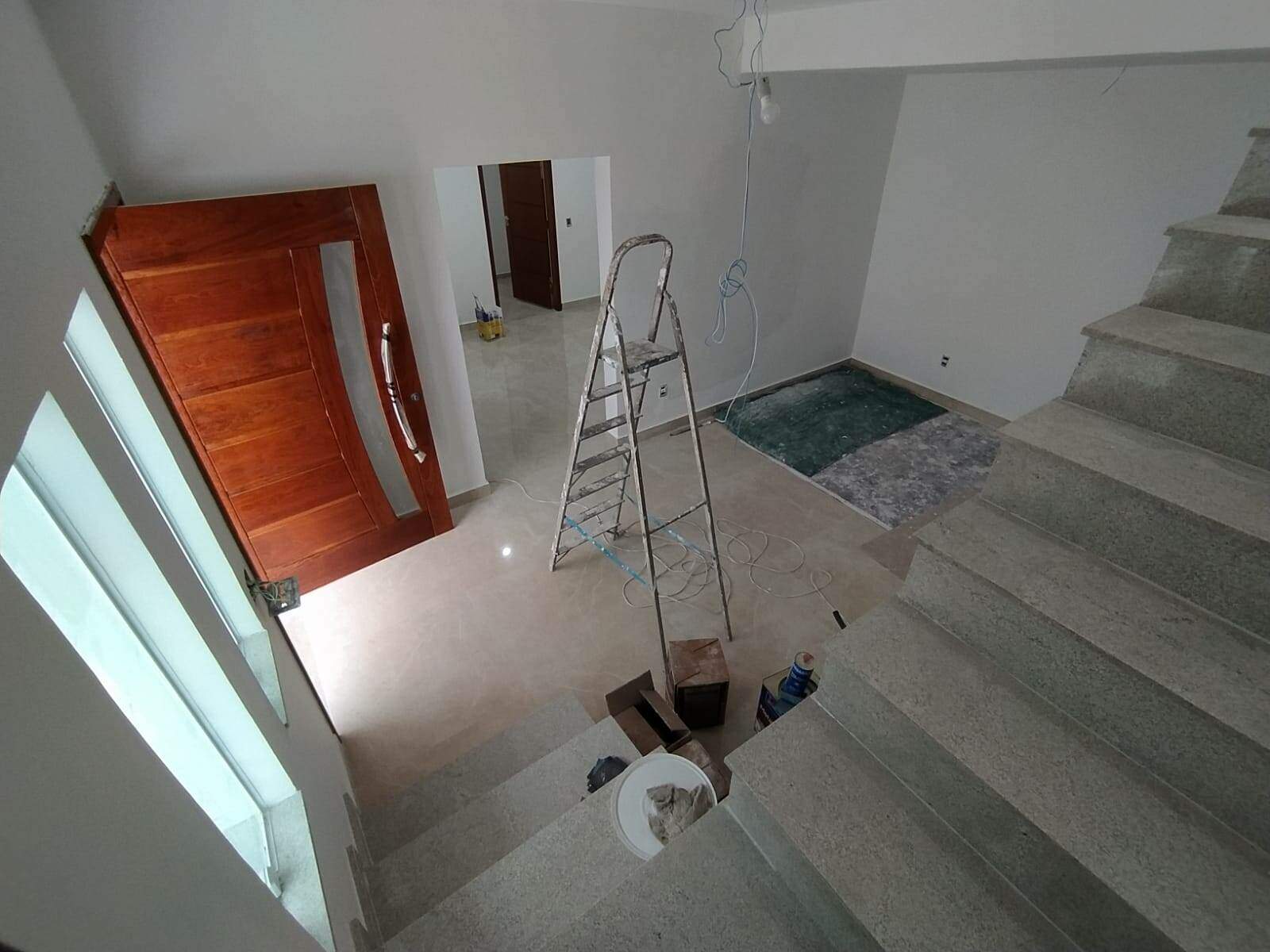 Casa em condomínio à venda no Parque Burle: 