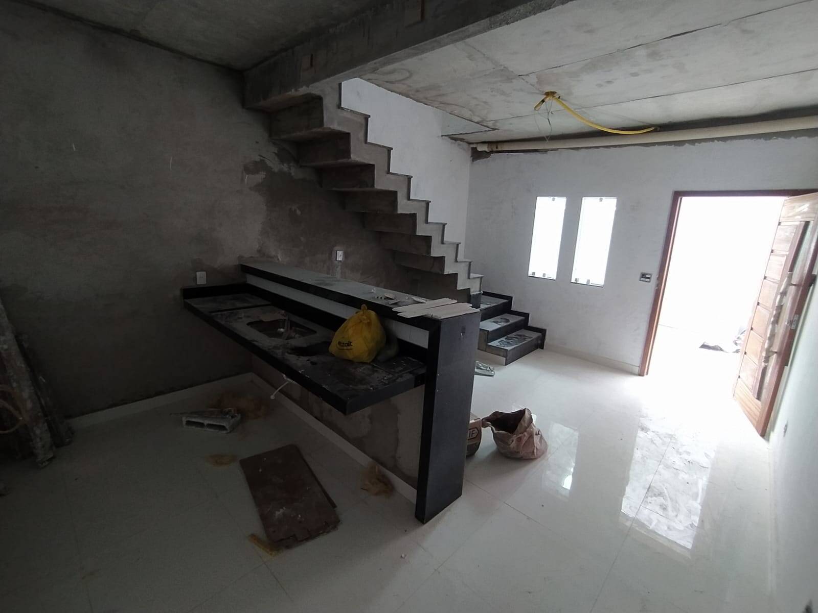 Casa em condomínio à venda no Parque Burle: 