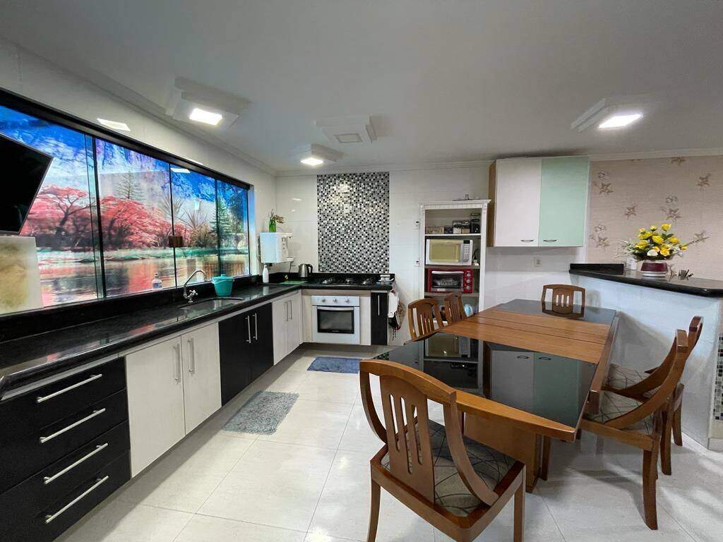 Casa à venda no Portinho: 