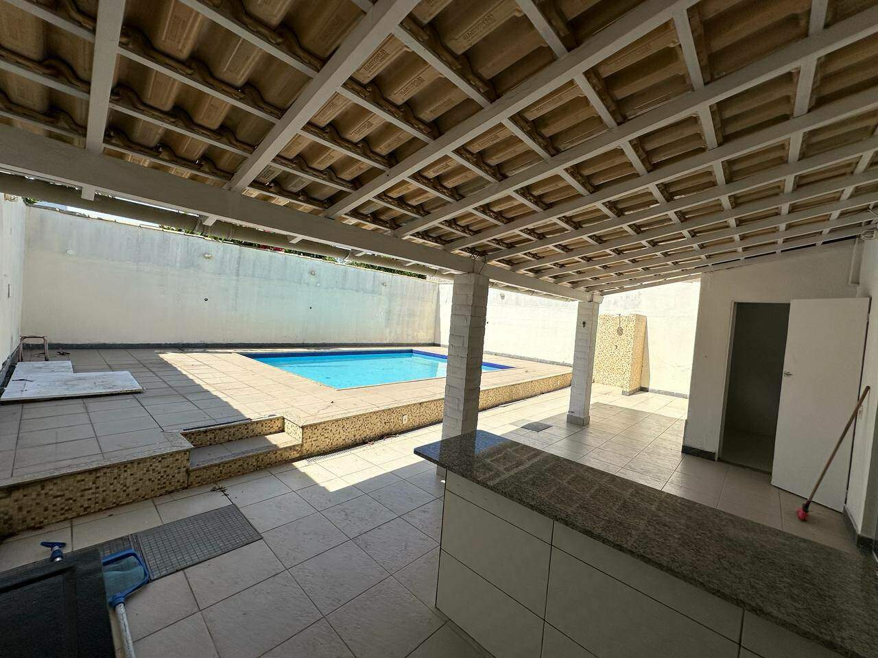 Casa à venda no Vila Blanche: 