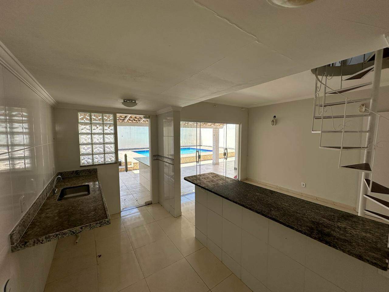 Casa à venda no Vila Blanche: 